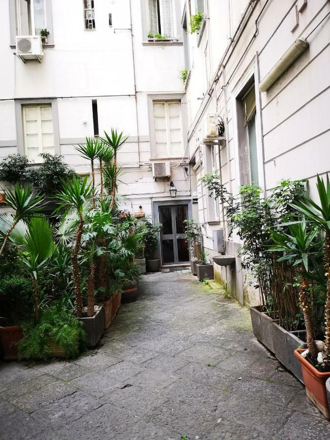 B&B Pantarei Napoli Exterior photo